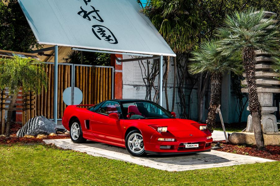  Honda NSX-R (NA1) 1993 года  (фото 1 из 44)